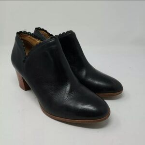 Jack Rogers Marianne Scalloped boot leather black